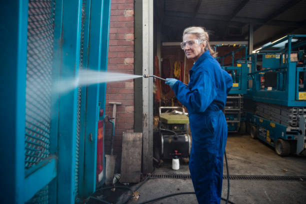 Best Commercial Building Pressure Washing  in Mineola, NY